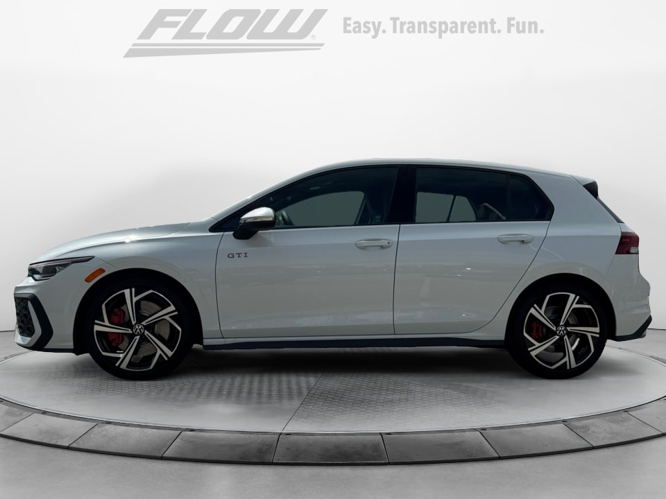 2025 Volkswagen Golf GTI SE - Photo 4