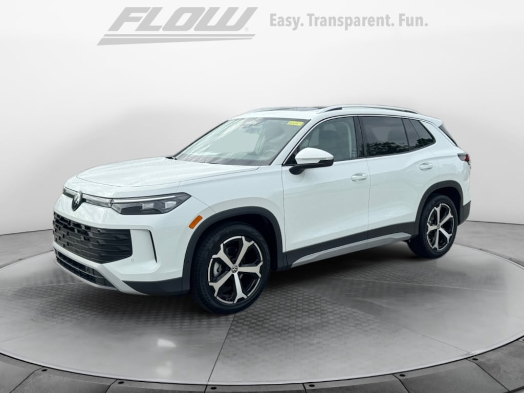 New 2025 Volkswagen Tiguan 2.0T SE SUV