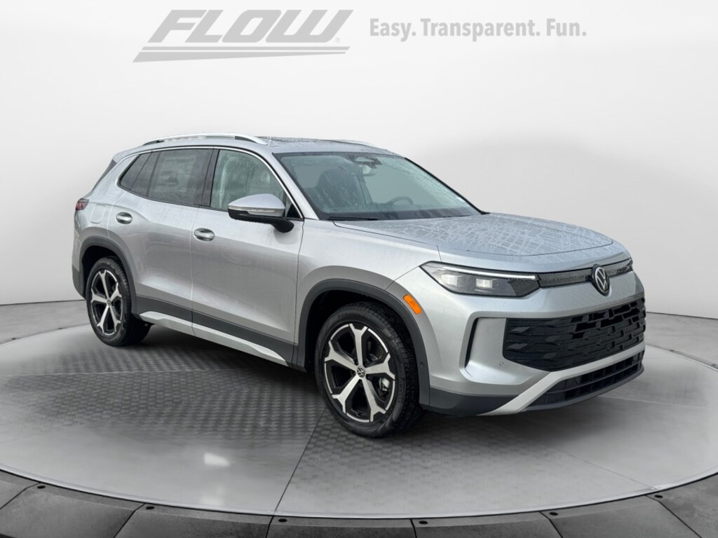 New 2025 Volkswagen Tiguan 2.0T SE SUV