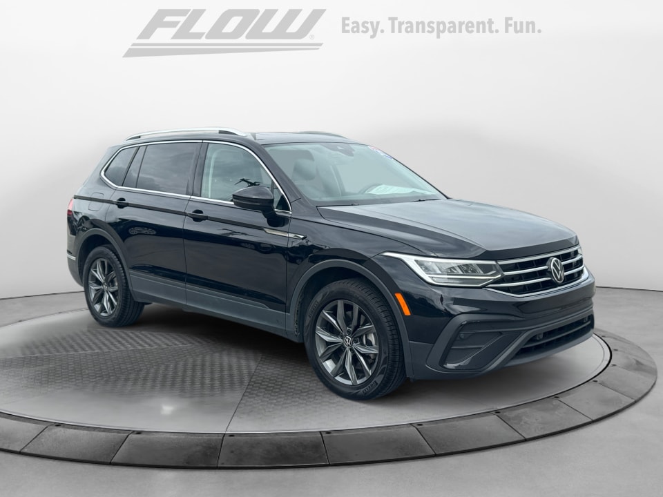 2022 Volkswagen Tiguan 2.0T SE's photo