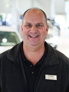 Staff member STEVE LYNN from f1e5615fa08a