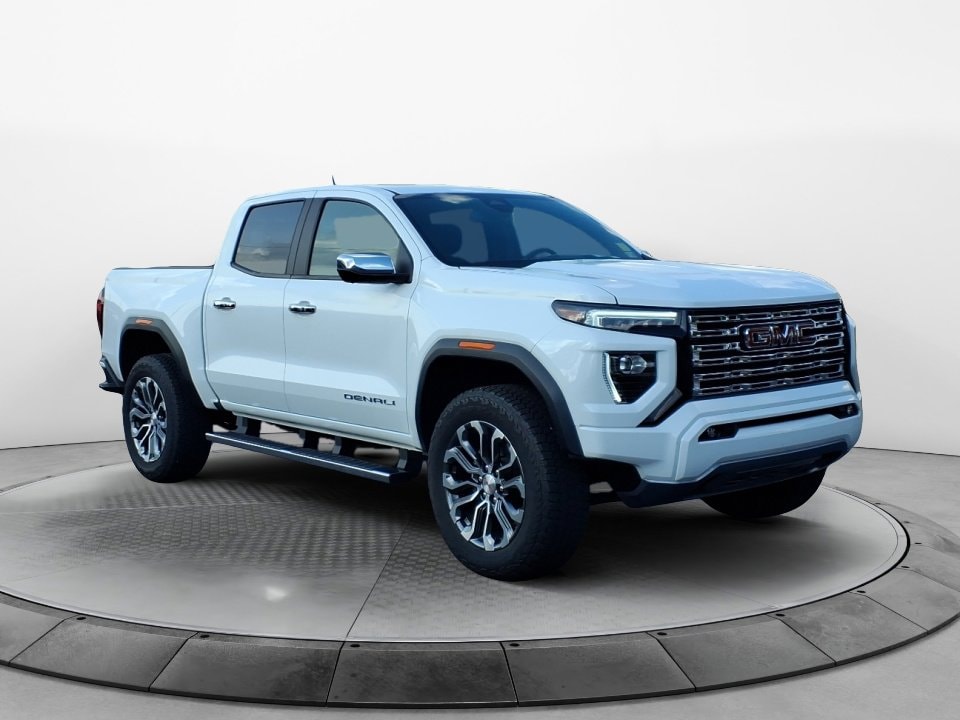 2023 GMC Canyon Denali