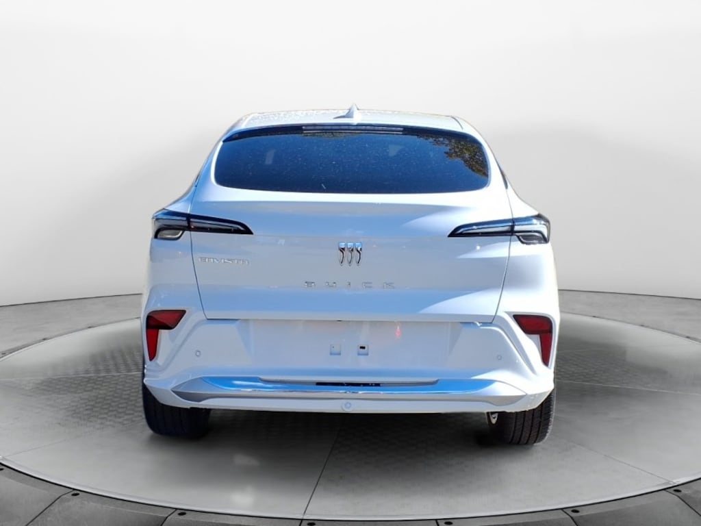New 2026 Buick Envista Avenir SUV