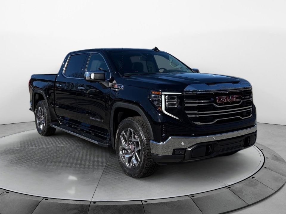 2026 GMC Sierra SLT's photo