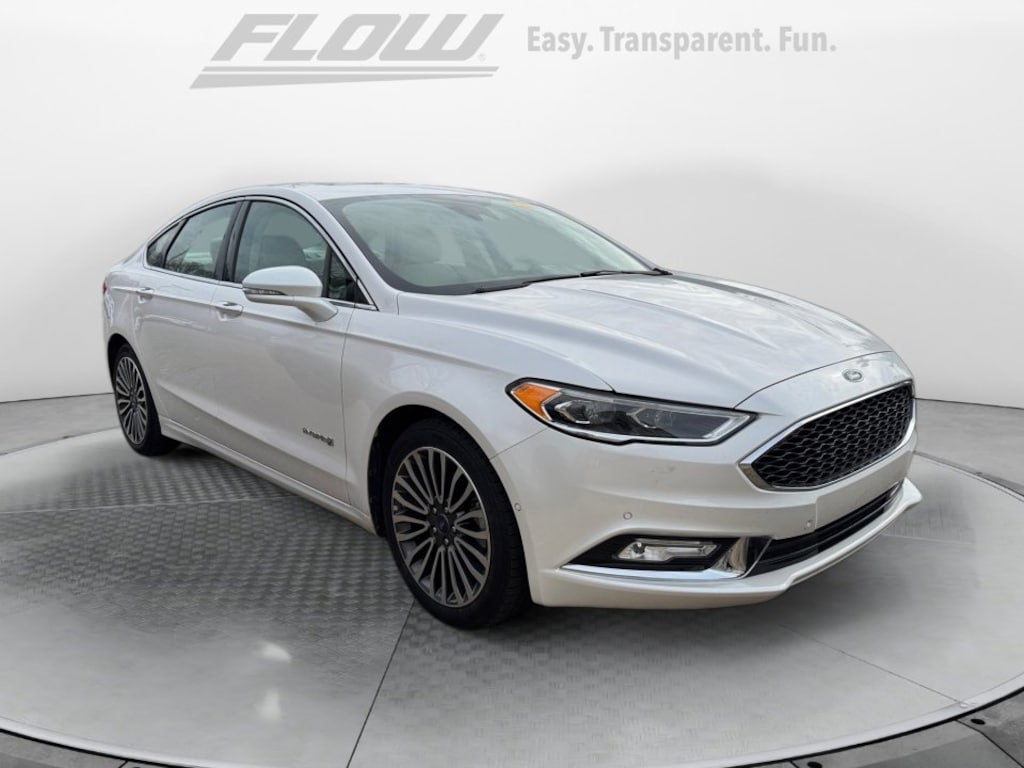 Used 2018 Ford Fusion Hybrid Titanium Sedan