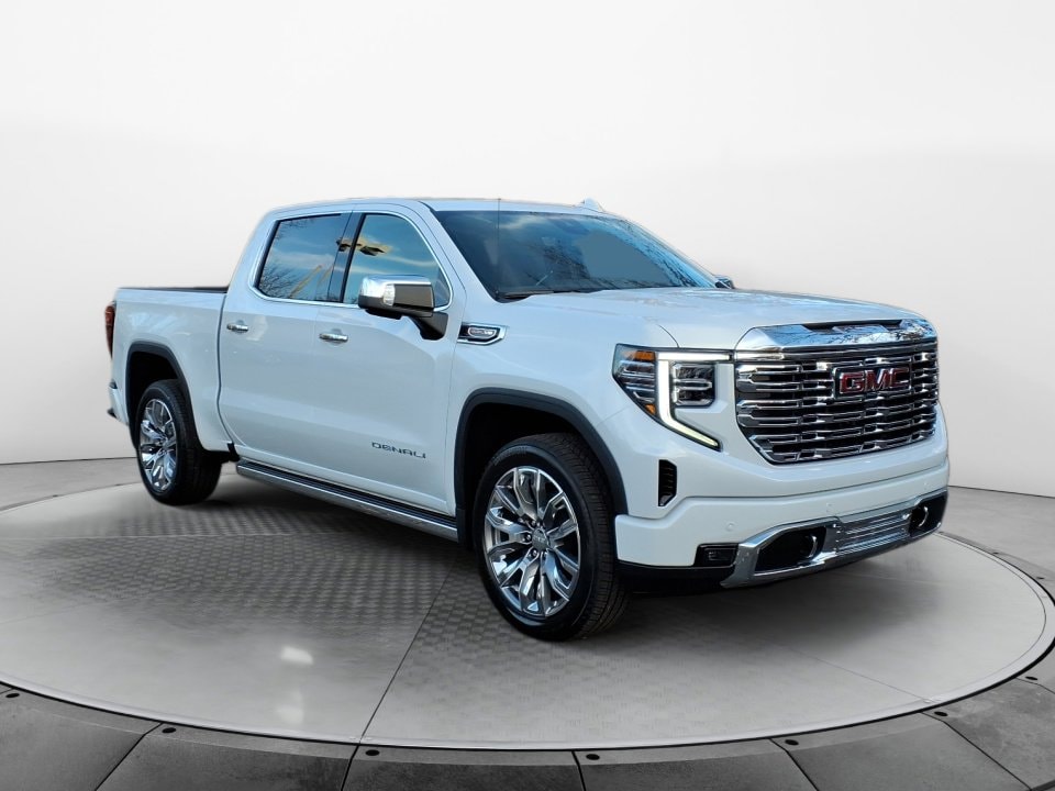 2026 GMC Sierra 1500 Denali's photo