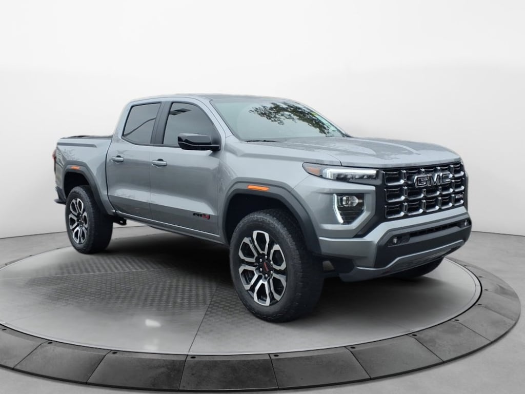 New 2026 GMC Canyon AT4 Truck