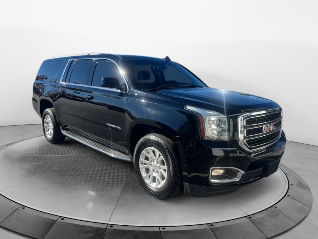 Used 2018 GMC Yukon XL SLT SUV