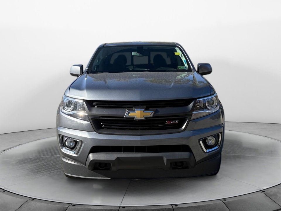 2020 Chevrolet Colorado Z71 photo 2
