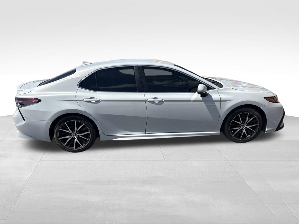 Used 2024 Toyota Camry SE Sedan