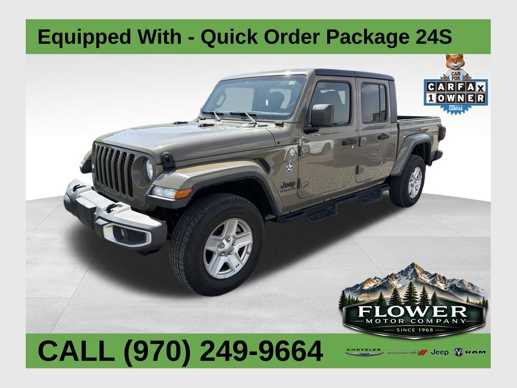 2020 Jeep Gladiator Sport S's photo