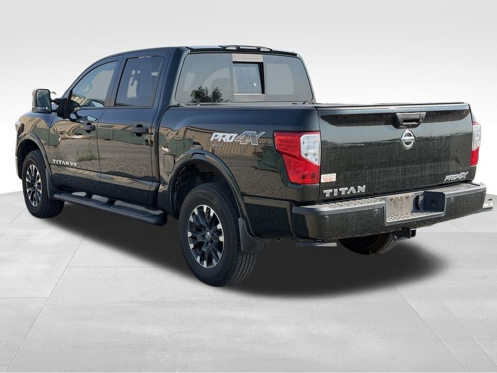 Used 2019 Nissan Titan PRO-4X Truck Crew Cab
