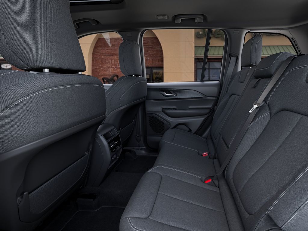 2025 Jeep Grand Cherokee Laredo - Photo 25