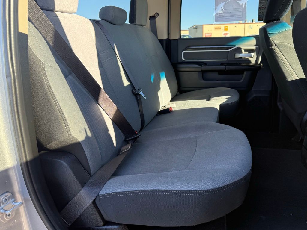 2020 RAM Ram 3500 Pickup Big Horn - Photo 20