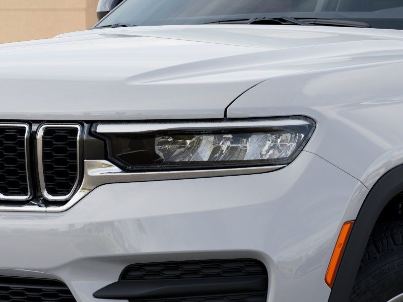 2025 Jeep Grand Cherokee Laredo - Photo 12