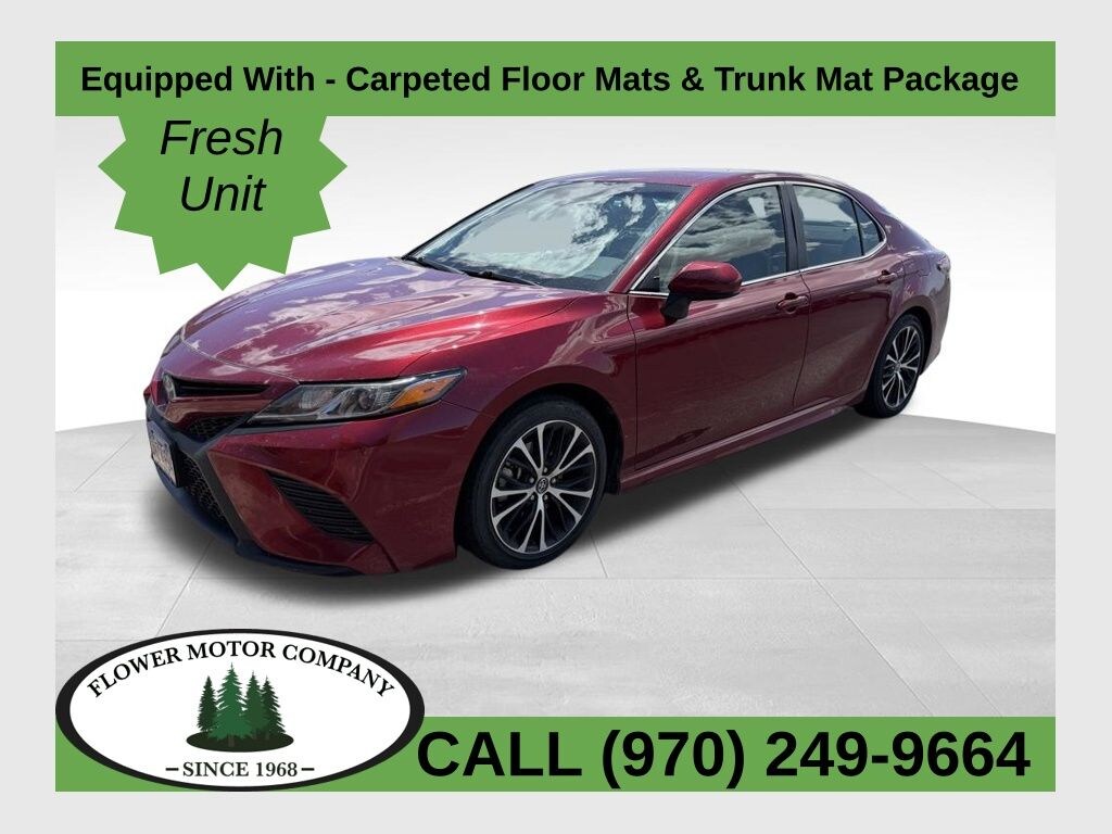 Used 2018 Toyota Camry SE Sedan