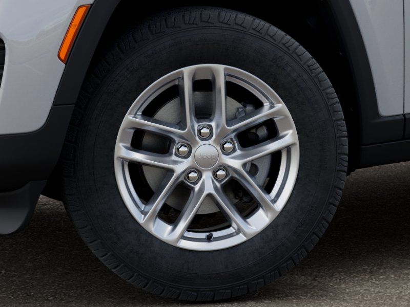 2025 Jeep Grand Cherokee Laredo - Photo 10