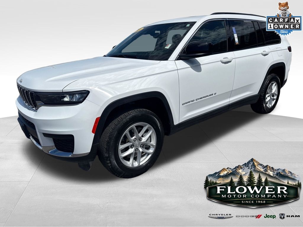 Used 2024 Jeep Grand Cherokee L Laredo SUV