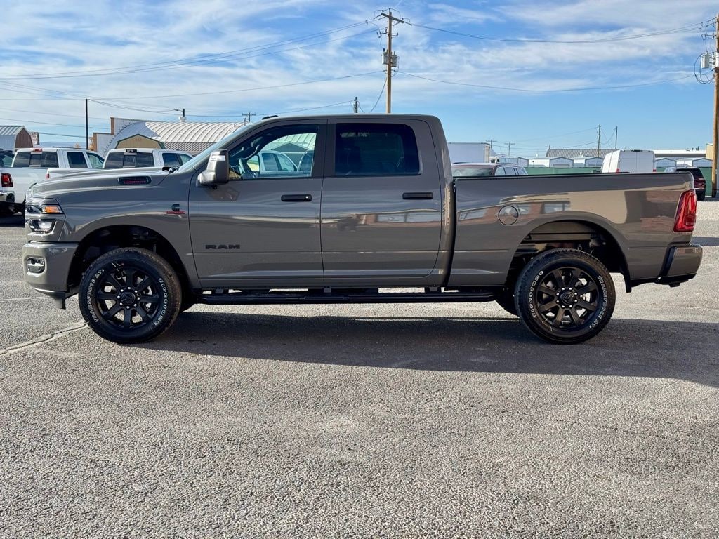 New 2026 Ram 2500 BIG HORN CREW CAB 4X4 6'4 BOX Pickup