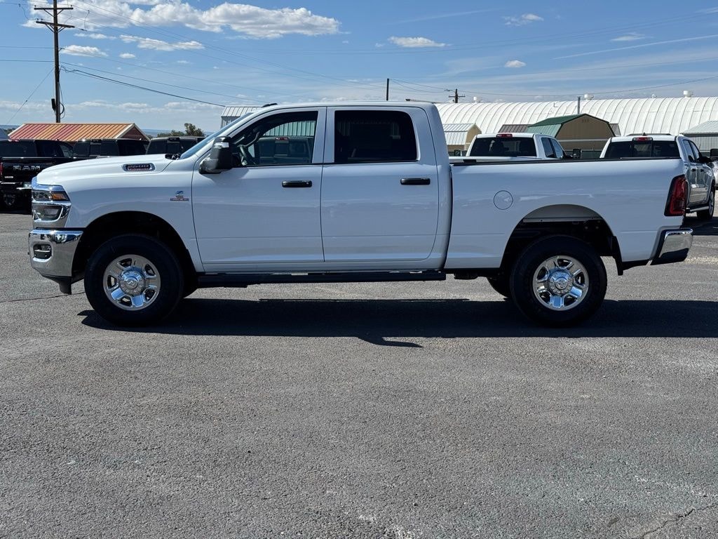 New 2026 Ram 2500 TRADESMAN CREW CAB 4X4 6'4 BOX Pickup