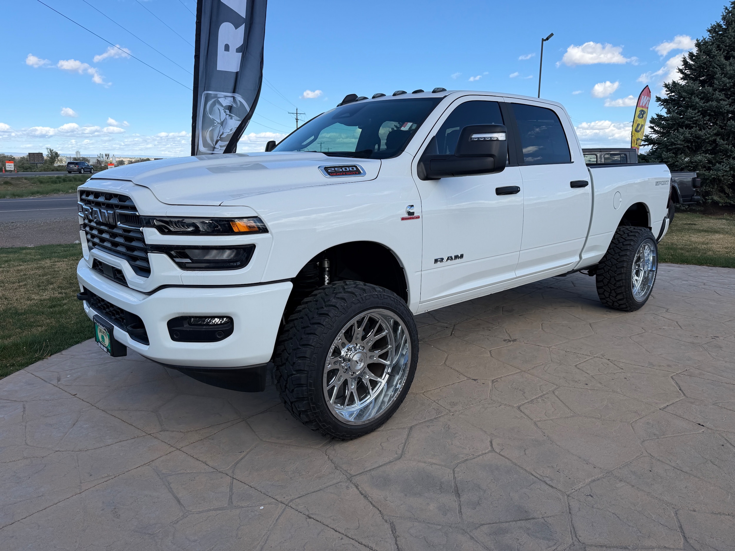 2025 RAM 2500 Big Horn 4X4 Crew Cab SWB's photo