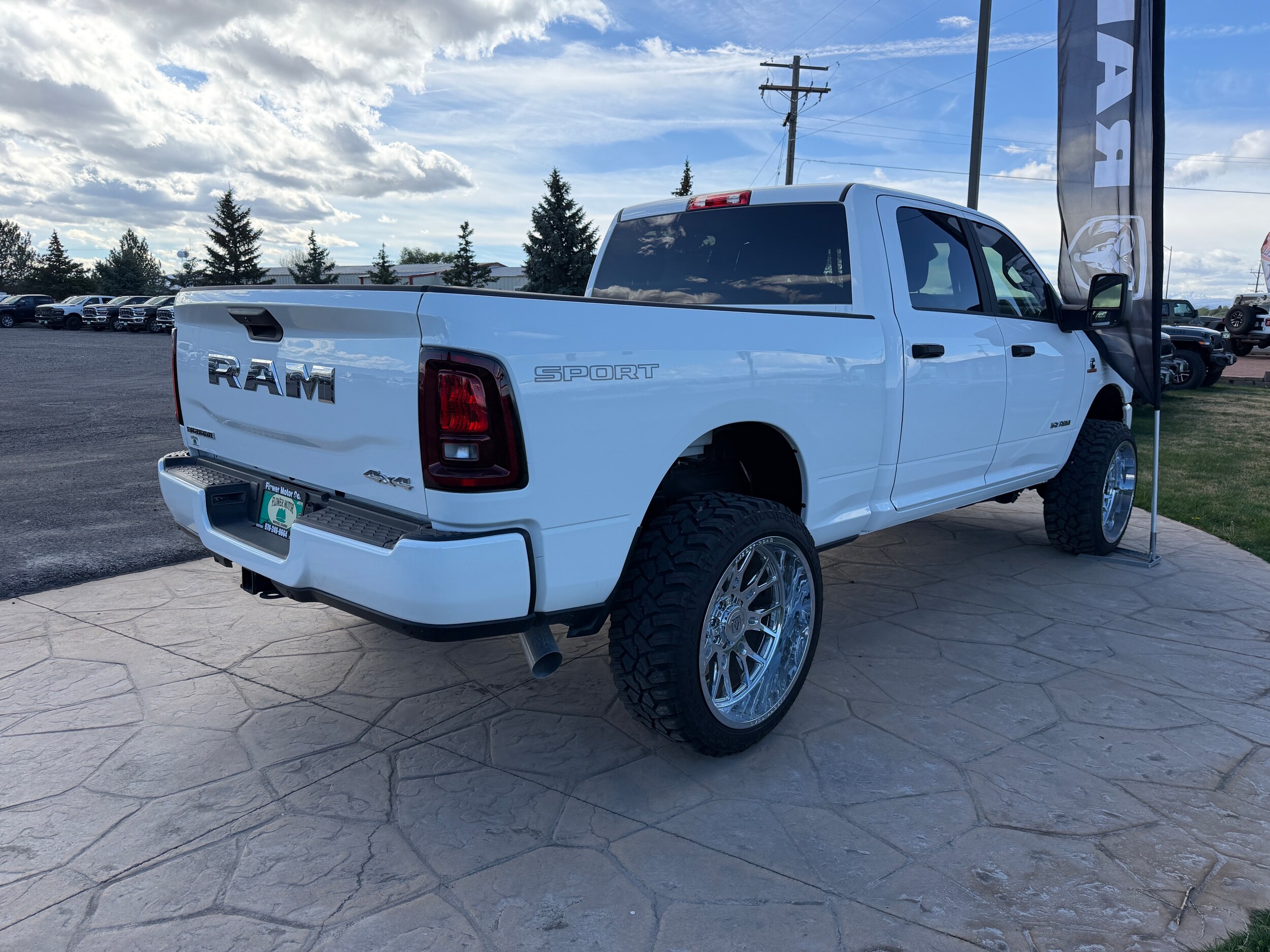 2025 RAM 2500 Big Horn - Photo 9