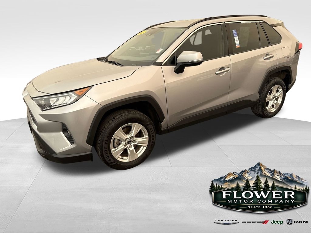 Used 2021 Toyota RAV4 XLE SUV