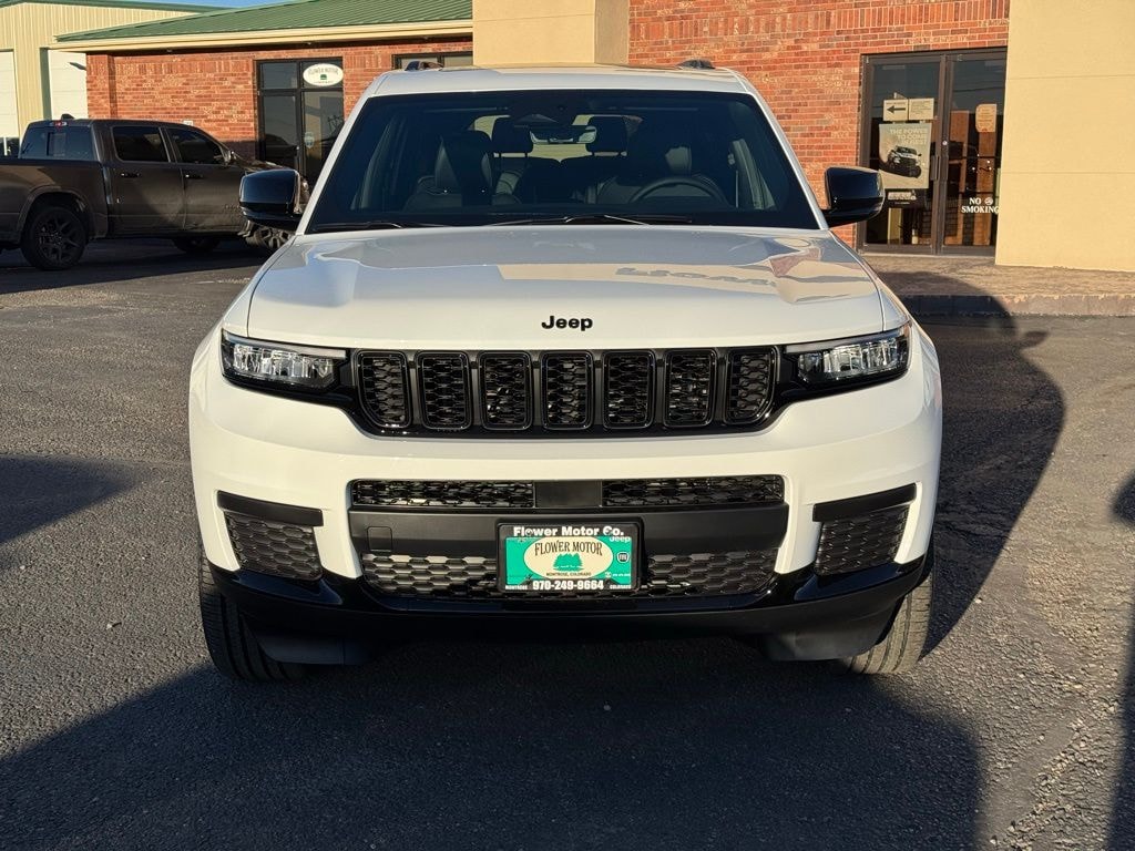 New 2025 Jeep Grand Cherokee L ALTITUDE X 4X4 Sport Utility