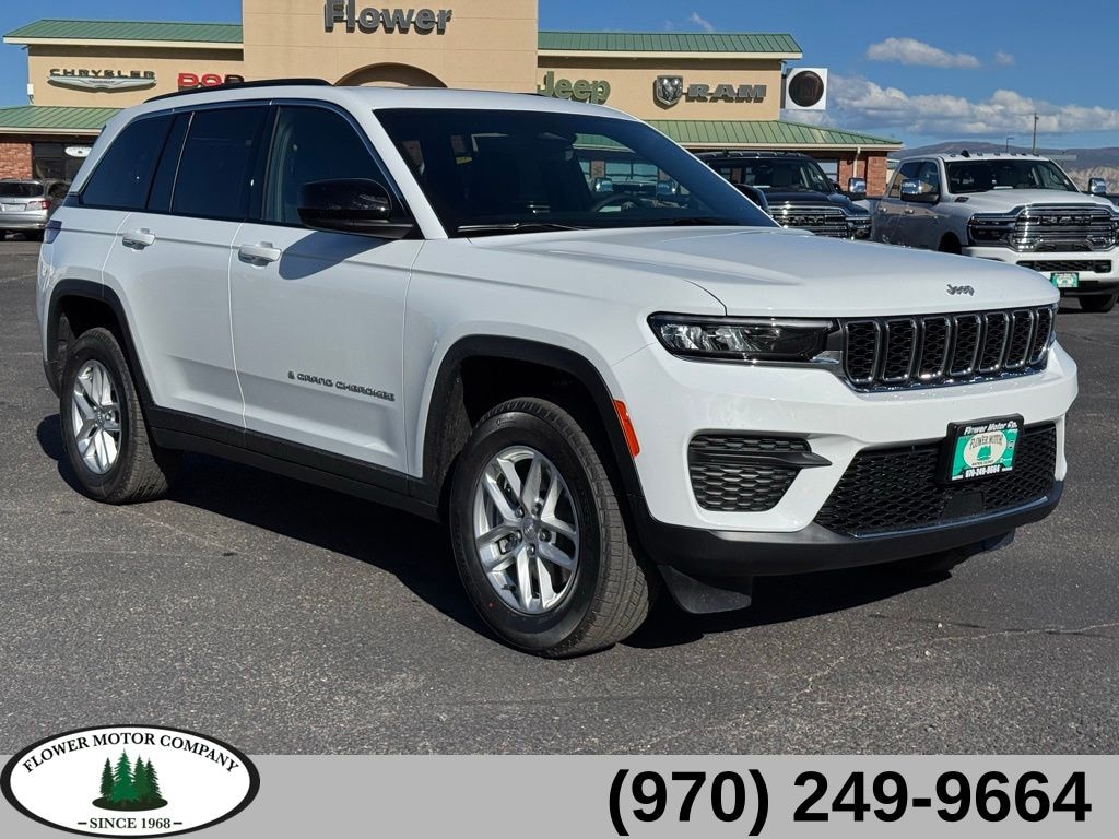 New 2025 Jeep Grand Cherokee LAREDO X 4X4 Sport Utility