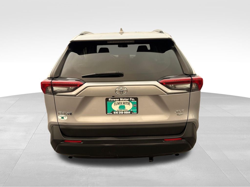 Used 2021 Toyota RAV4 XLE SUV