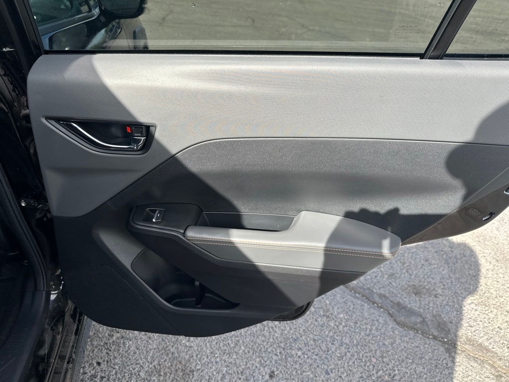 2025 Subaru Crosstrek Limited - Photo 17