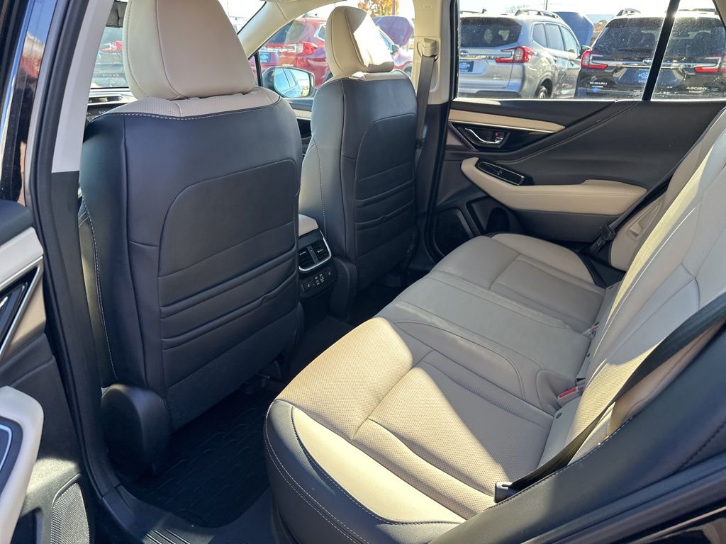 2025 Subaru Outback Limited - Photo 18