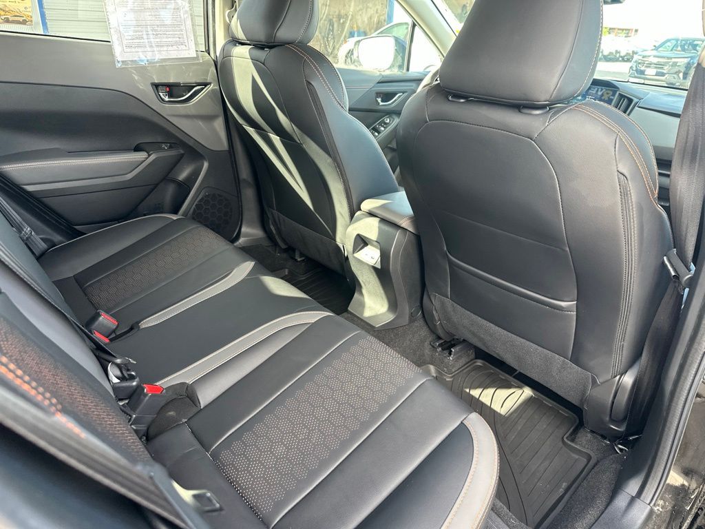 2025 Subaru Crosstrek Limited - Photo 15
