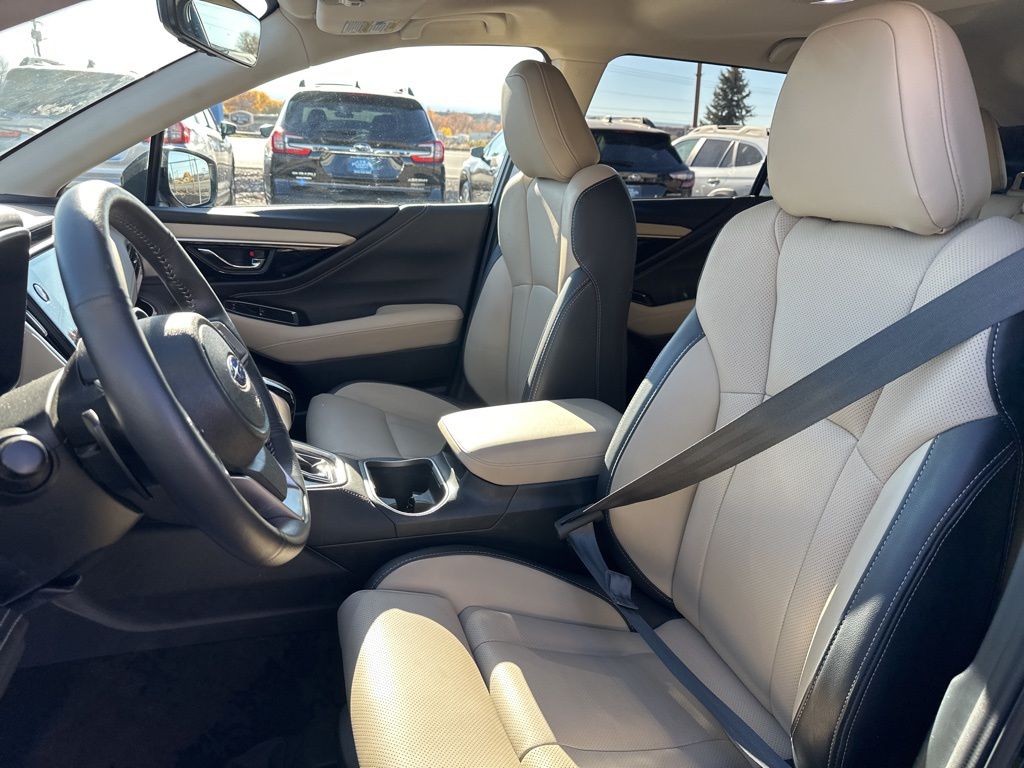 2025 Subaru Outback Limited - Photo 24