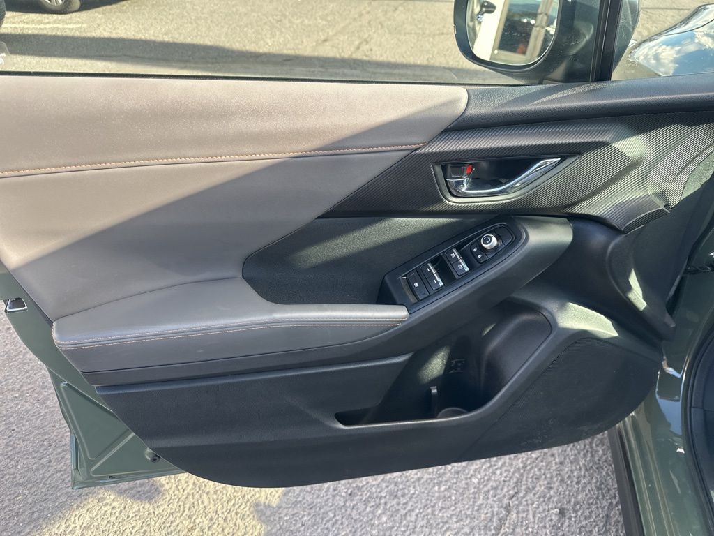 2025 Subaru Crosstrek Limited - Photo 26