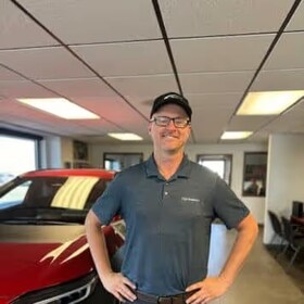 Staff member Darren Olsen from ID_8047ce