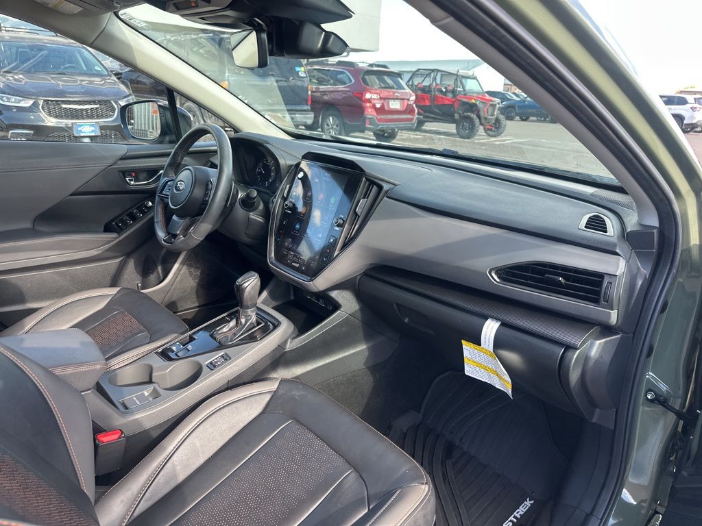 2025 Subaru Crosstrek Limited - Photo 12