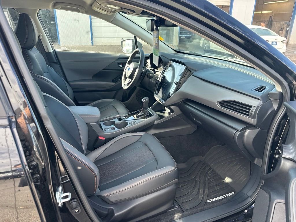2025 Subaru Crosstrek Limited - Photo 10