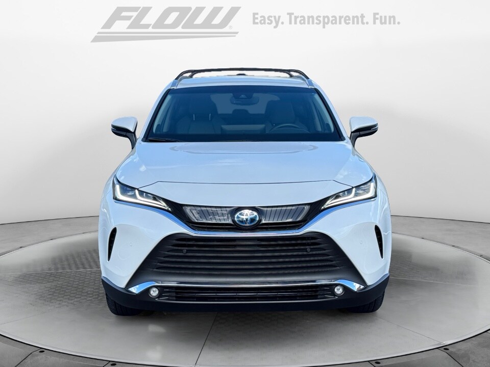 2024 Toyota Venza XLE photo 2