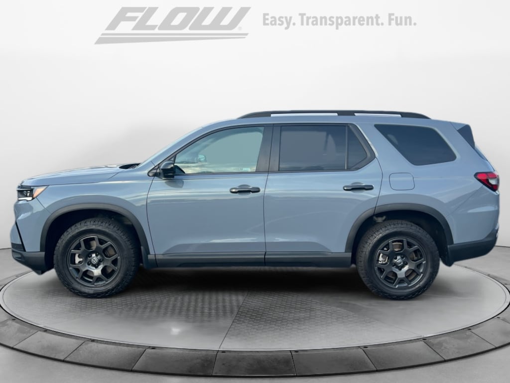 Certified 2025 Honda Pilot TrailSport SUV