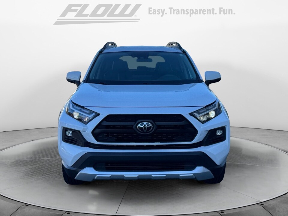 2022 Toyota RAV4 Adventure photo 2