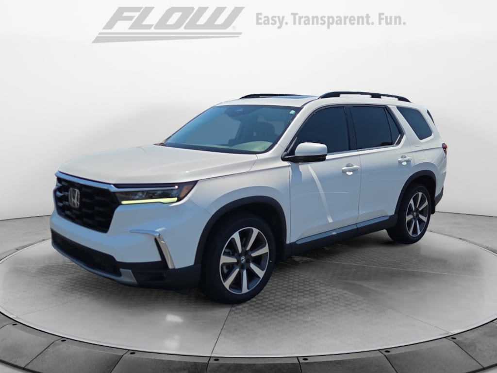 Certified 2025 Honda Pilot Touring SUV