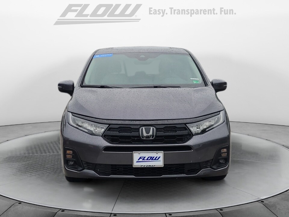 2025 Honda Odyssey Touring photo 2
