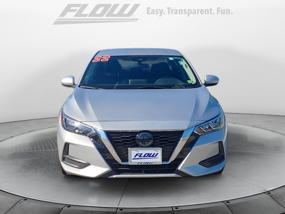 2022 Nissan Sentra SV photo 2