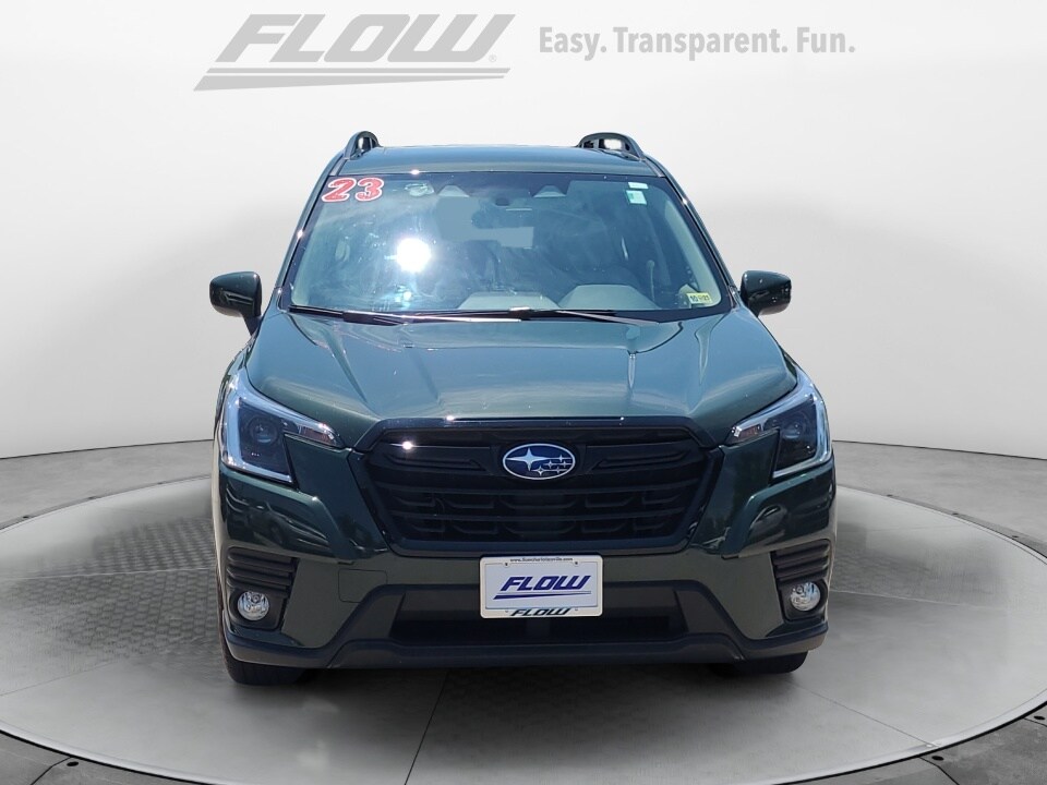 2023 Subaru Forester Premium photo 2