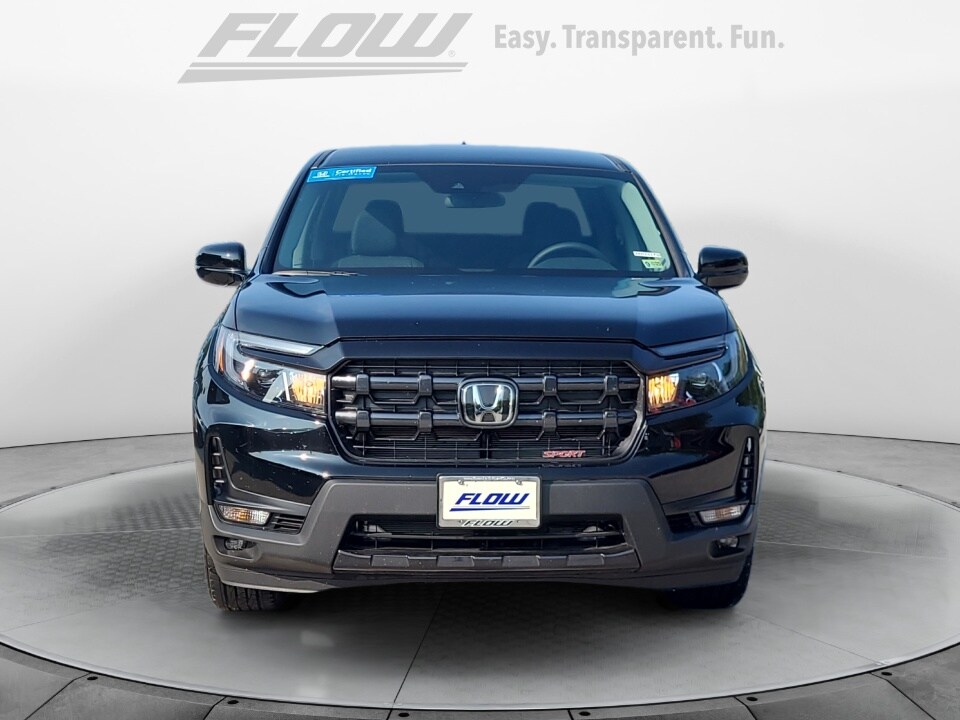 2025 Honda Ridgeline Sport photo 2