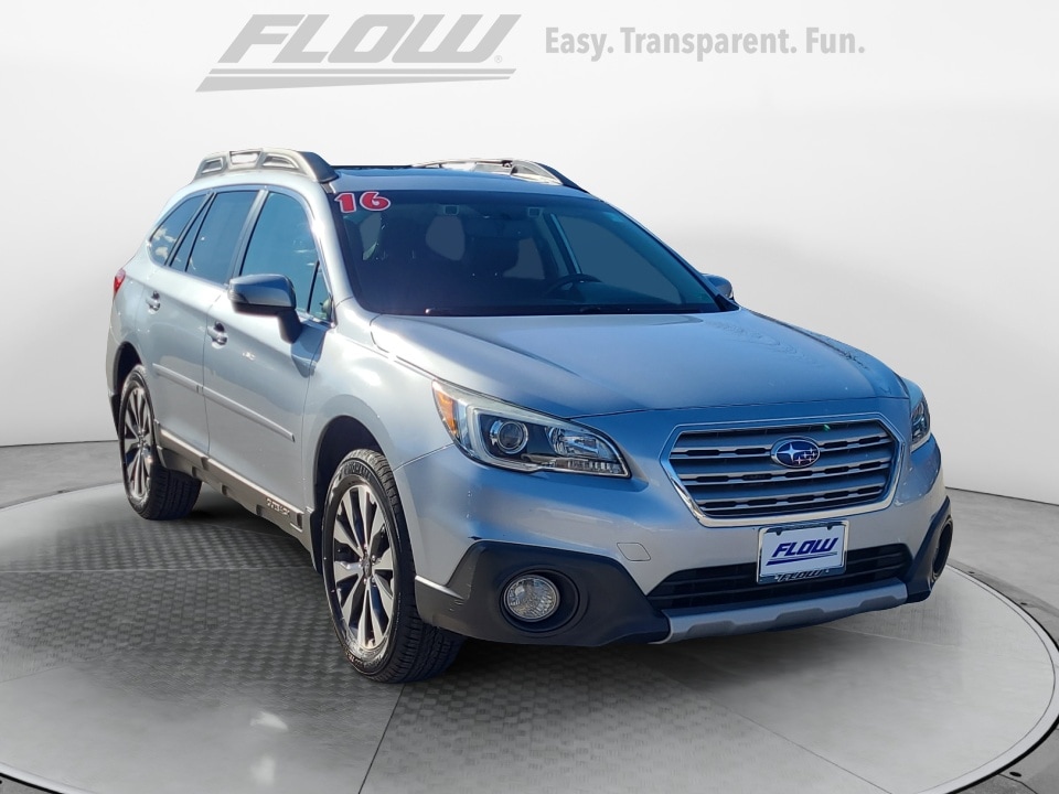 2016 Subaru Outback Limited's photo