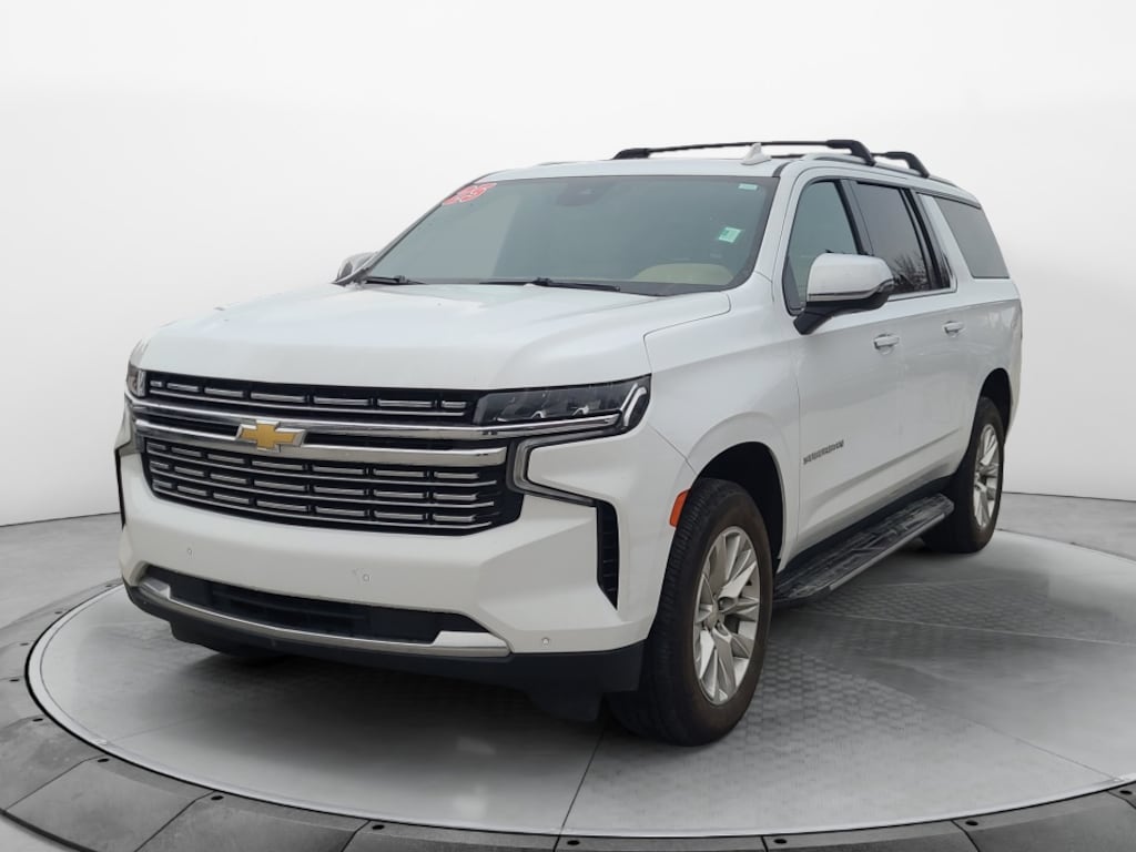 Used 2023 Chevrolet Suburban 4WD Premier SUV