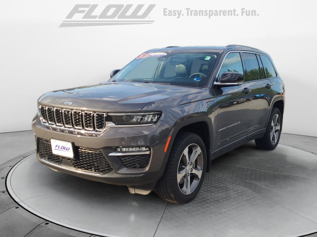 Used 2022 Jeep Grand Cherokee 4xe Limited 4x4 SUV