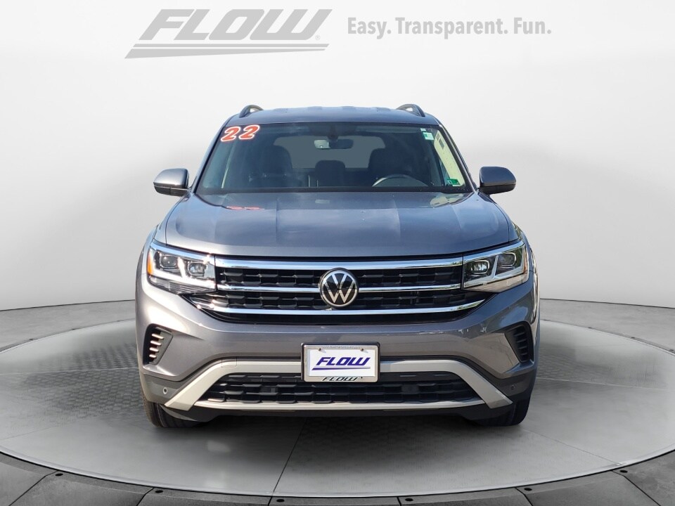 2022 Volkswagen Atlas V6 SE Technology photo 2